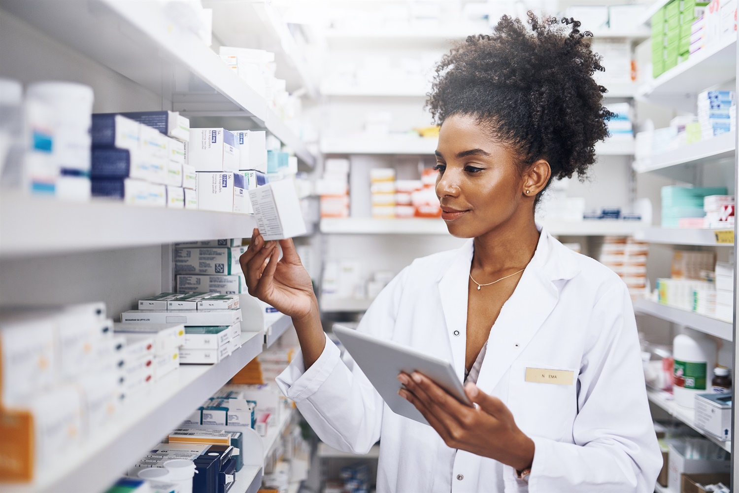 Pharmacist Jobs in Canada with Visa Sponsorship for Foreigners